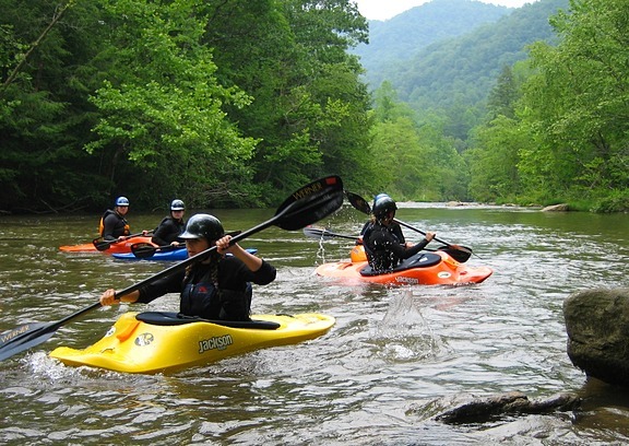 adventure kayaking camps