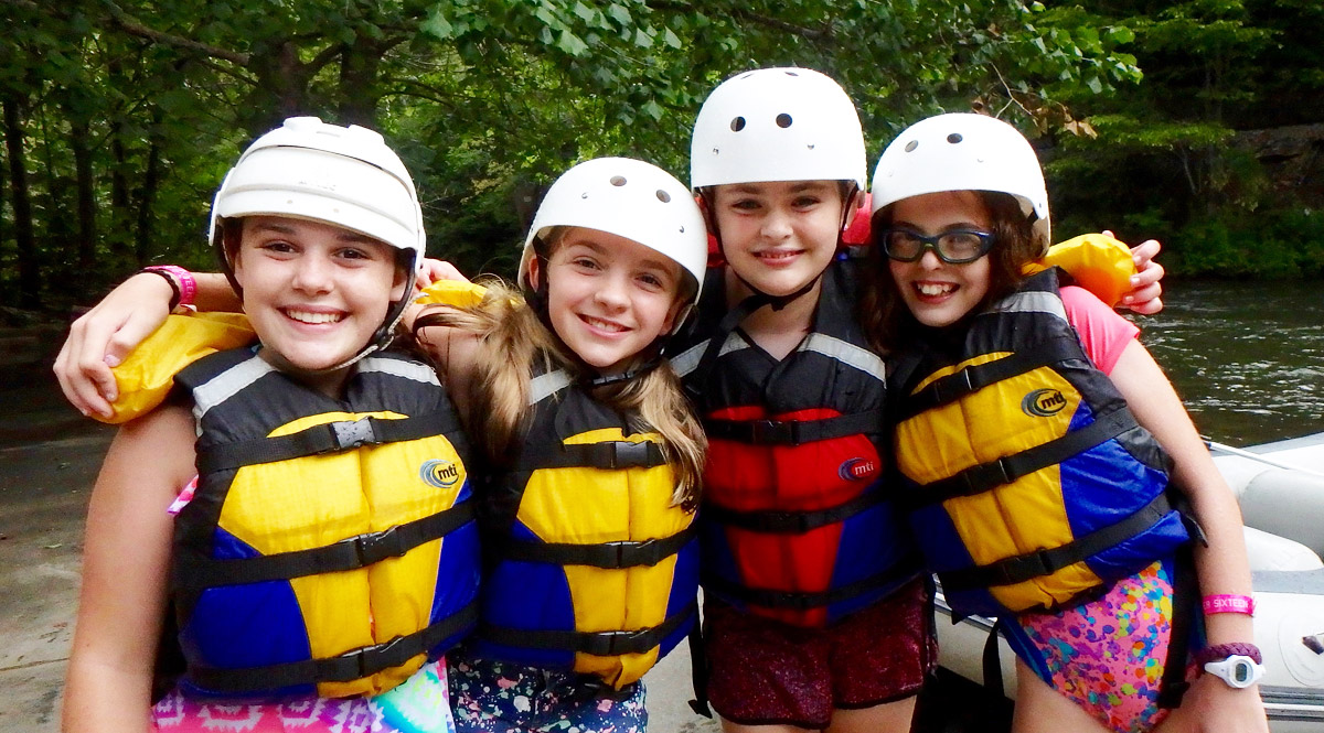 Camp Rafting Girls