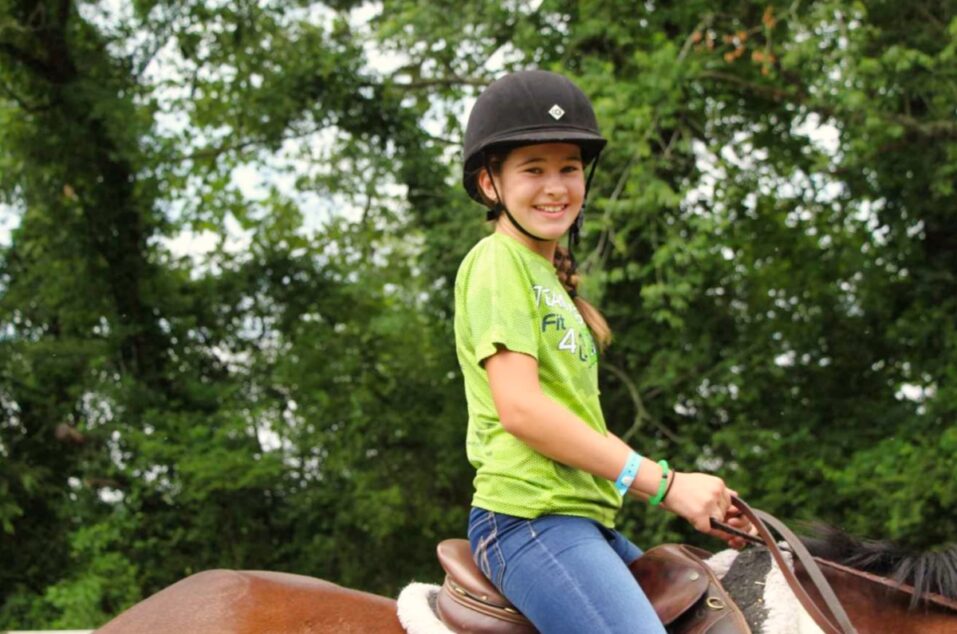 camp horseback kid